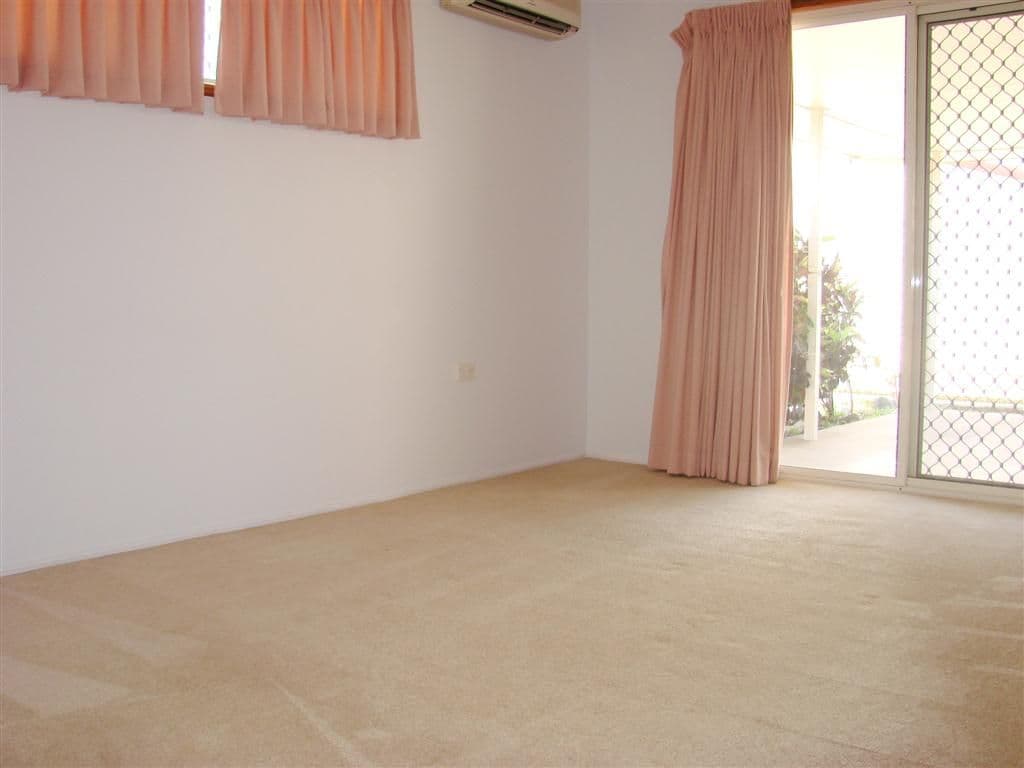 92 Donovan Crescent, GRACEMERE QLD 4702, Gracemere - Thumbnail 8