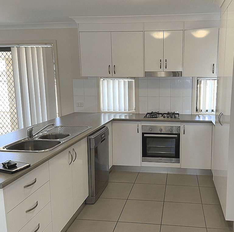 15 Warragrah Place, Parkes NSW 2870, Parkes - Thumbnail 4