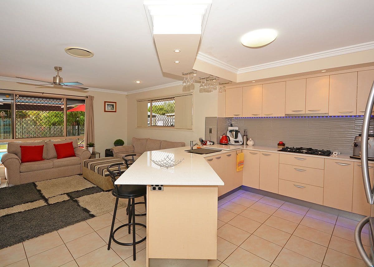 1 Clipper Street, Point Vernon QLD 4655, Point Vernon - Thumbnail 2