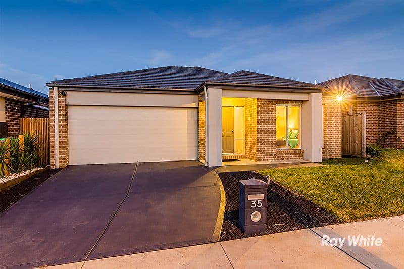 35 St Clair Avenue, Cranbourne West VIC 3977, Cranbourne West - Image 1