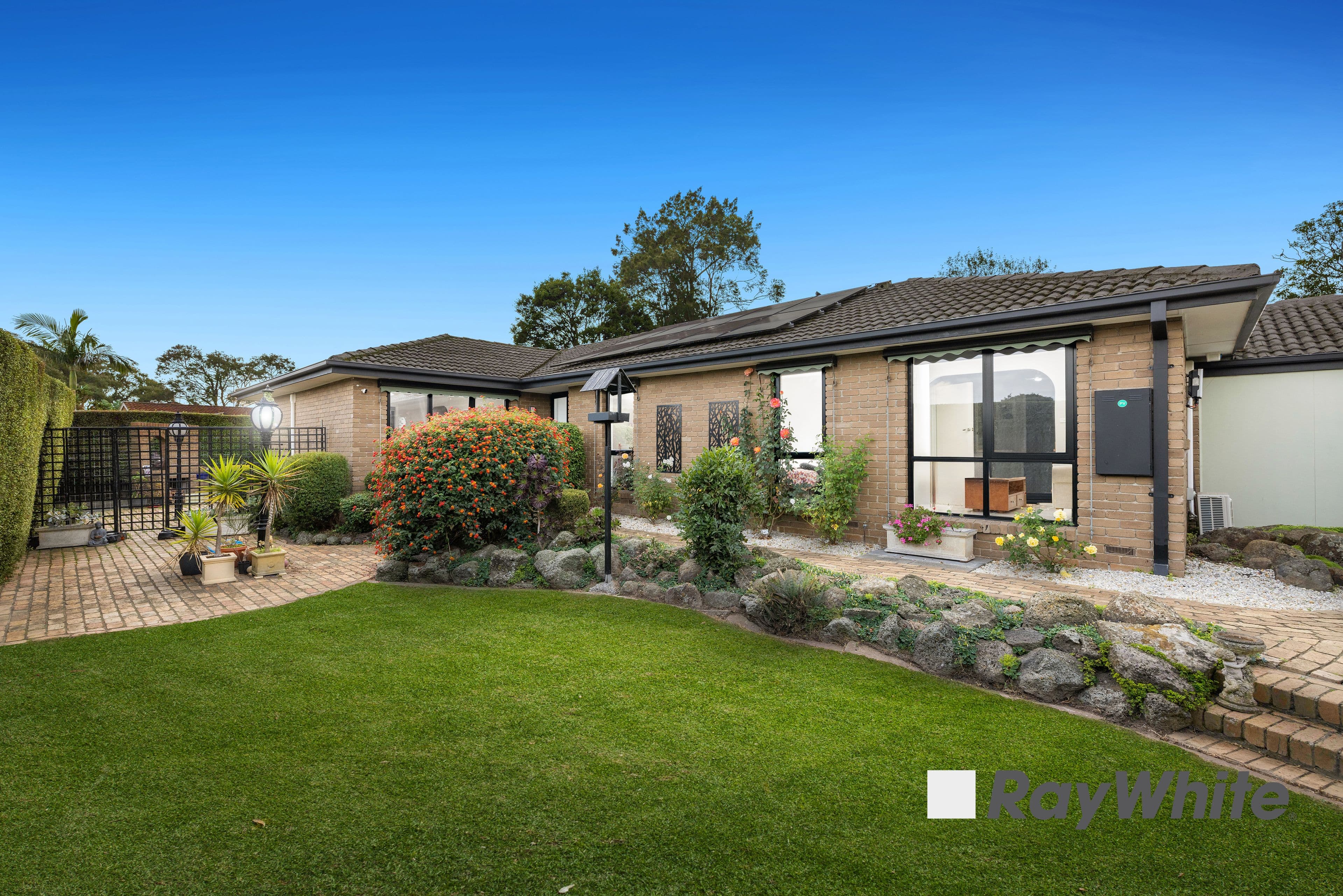 5 Rhyl Close, Endeavour Hills VIC 3802, Endeavour Hills - Thumbnail 3