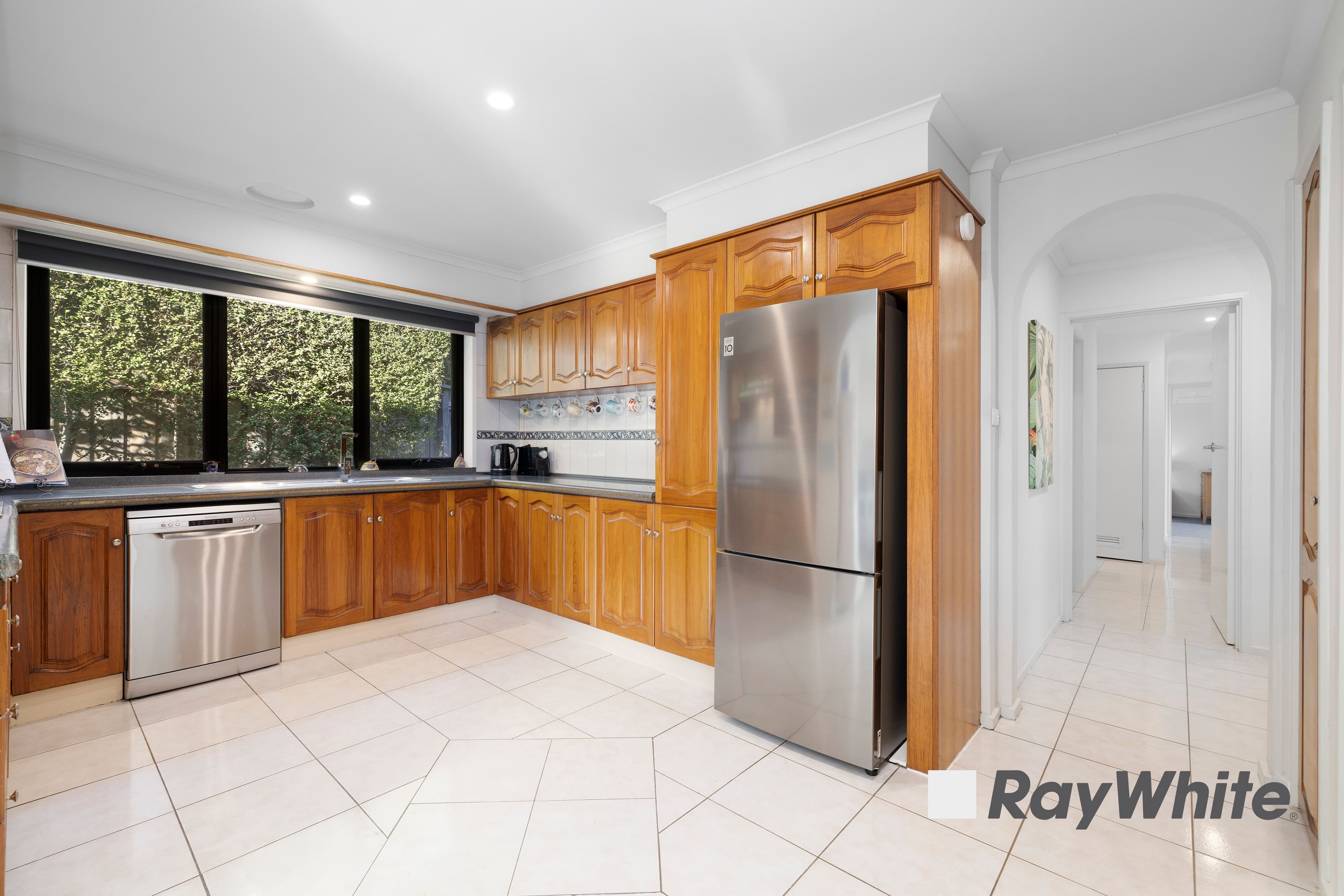 5 Rhyl Close, Endeavour Hills VIC 3802, Endeavour Hills - Thumbnail 6
