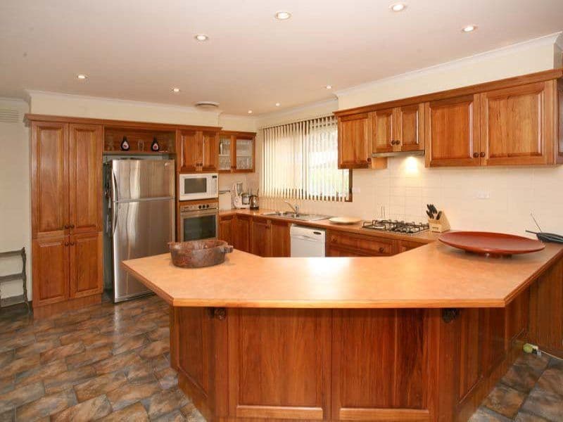 24 Marriott Parade, GLEN WAVERLEY VIC 3150, Glen Waverley - Thumbnail 3
