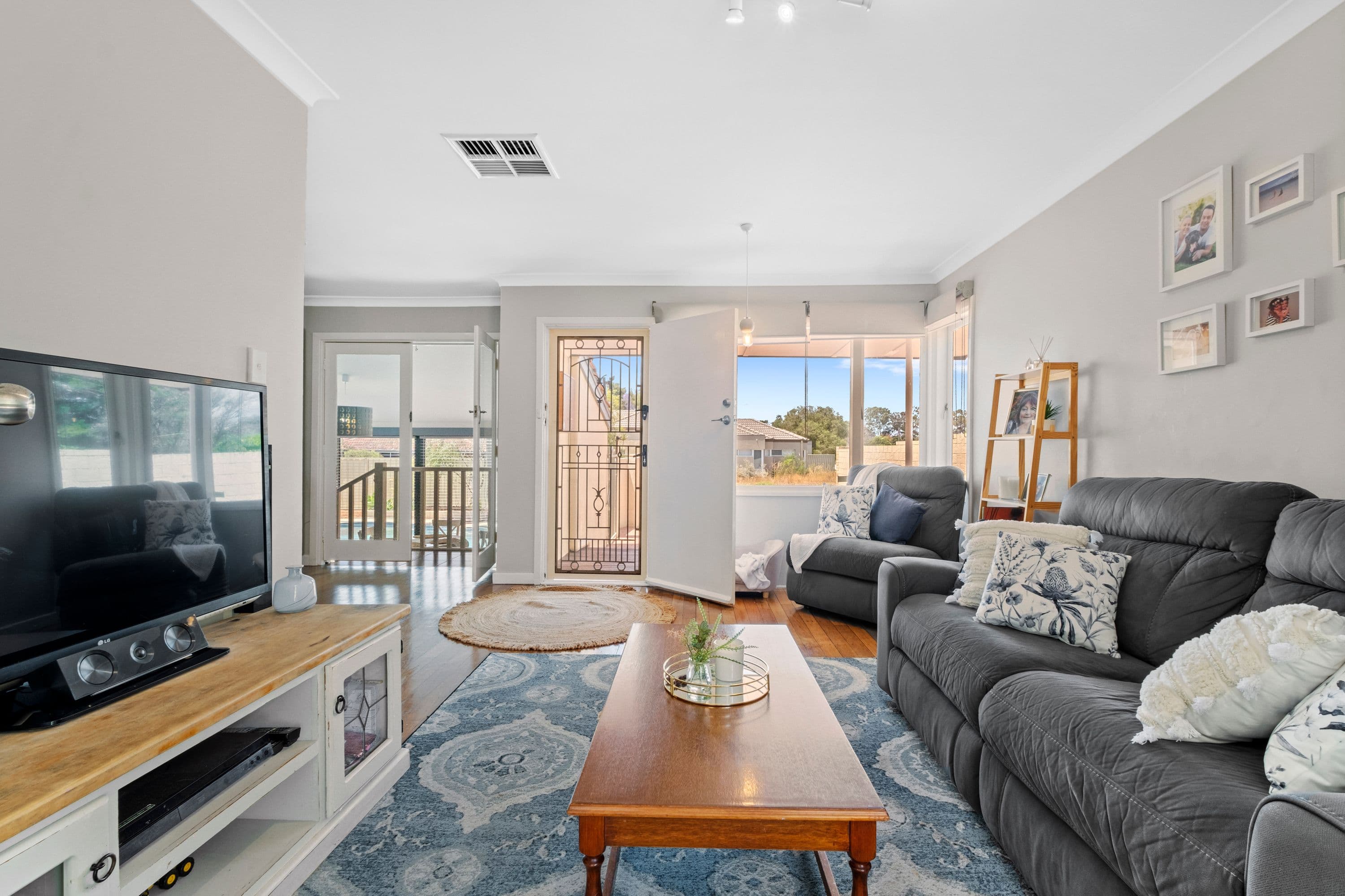 5 Meyrick Way, Langford WA 6147, Langford - Thumbnail 2