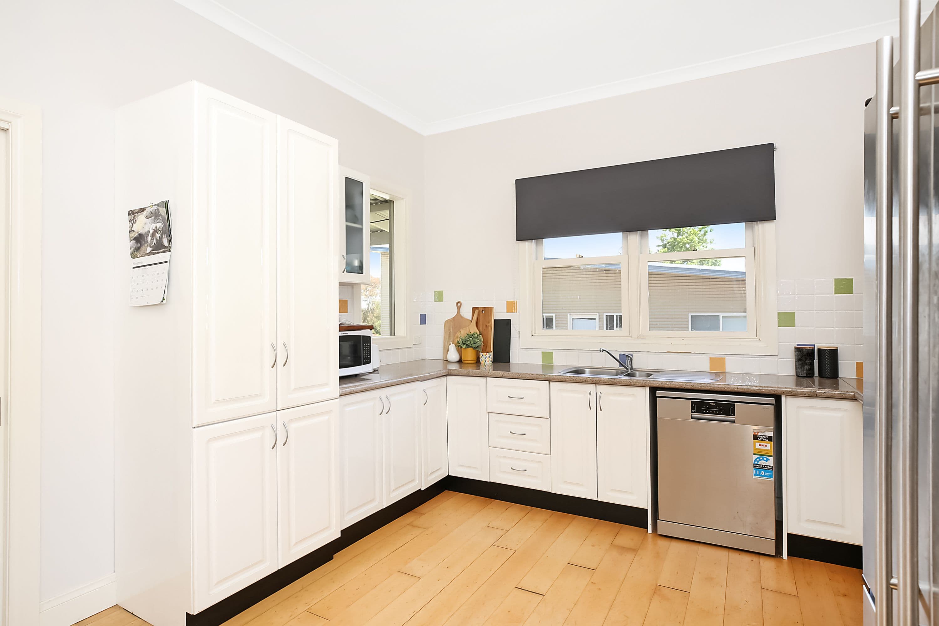 21 Fenton Street, Camperdown VIC 3260, Camperdown - Thumbnail 4