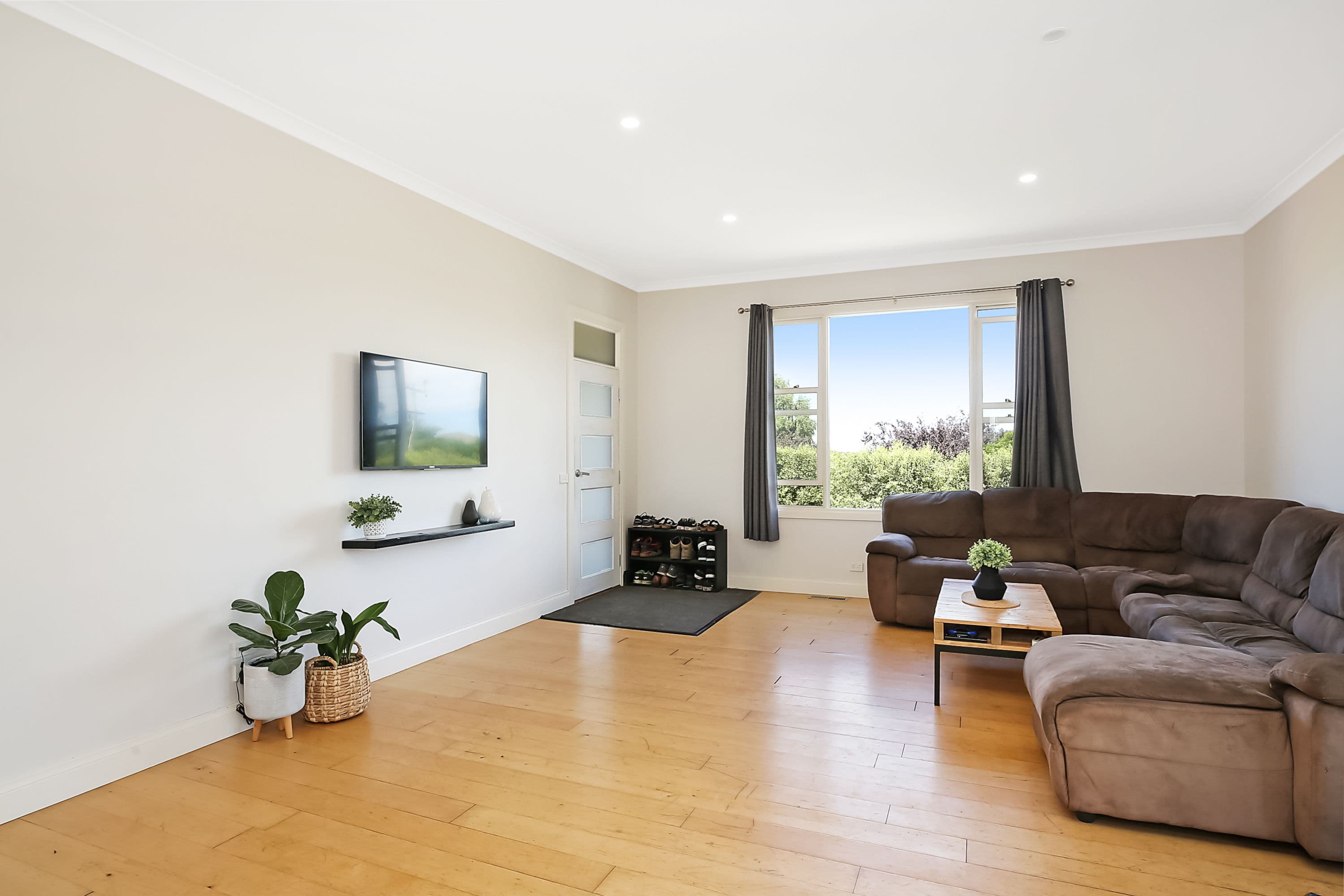 21 Fenton Street, Camperdown VIC 3260, Camperdown - Thumbnail 6