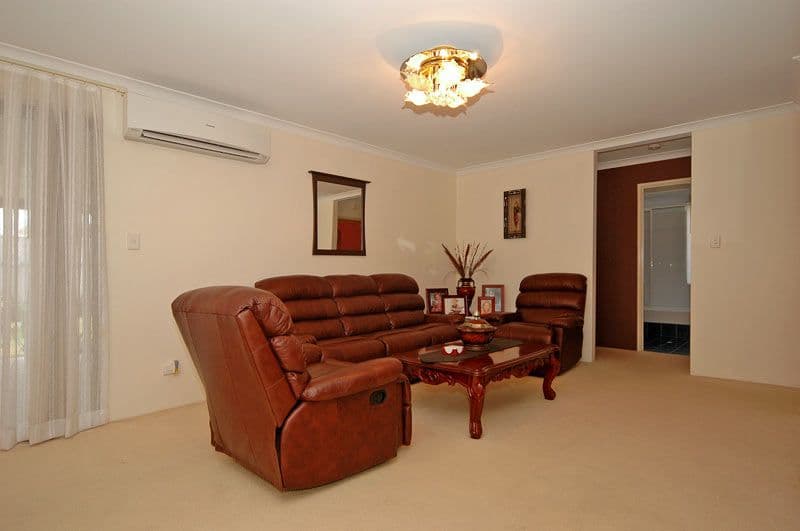 18 Fairywren Drive, BEECHBORO WA 6063, Beechboro - Thumbnail 4