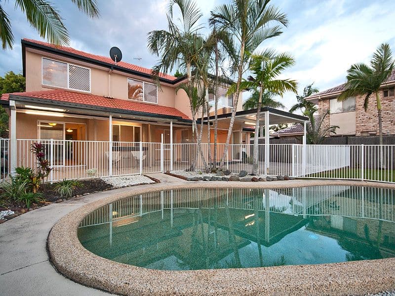 184 Port Jackson Boulevard, CLEAR ISLAND WATERS QLD 4226, Clear Island Waters - Thumbnail 3
