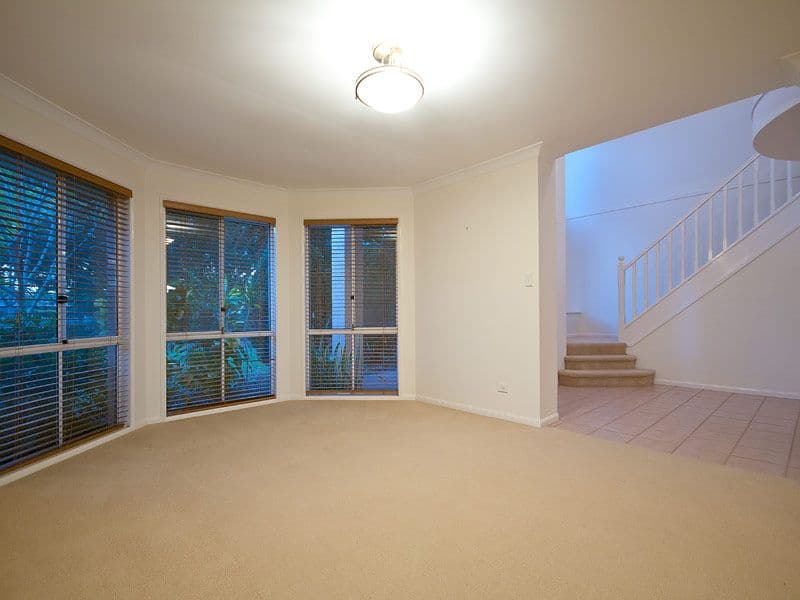 184 Port Jackson Boulevard, CLEAR ISLAND WATERS QLD 4226, Clear Island Waters - Thumbnail 8