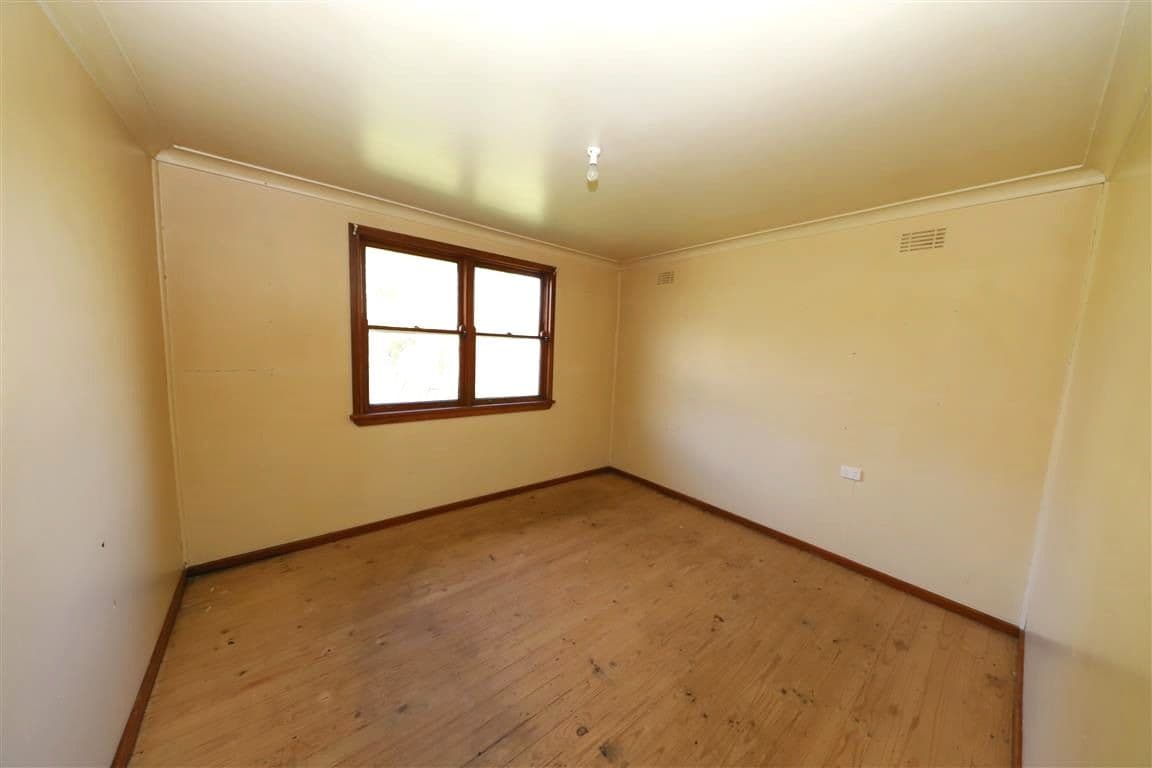 6 Gundagai Street, Adelong NSW 2729, Adelong - Thumbnail 5
