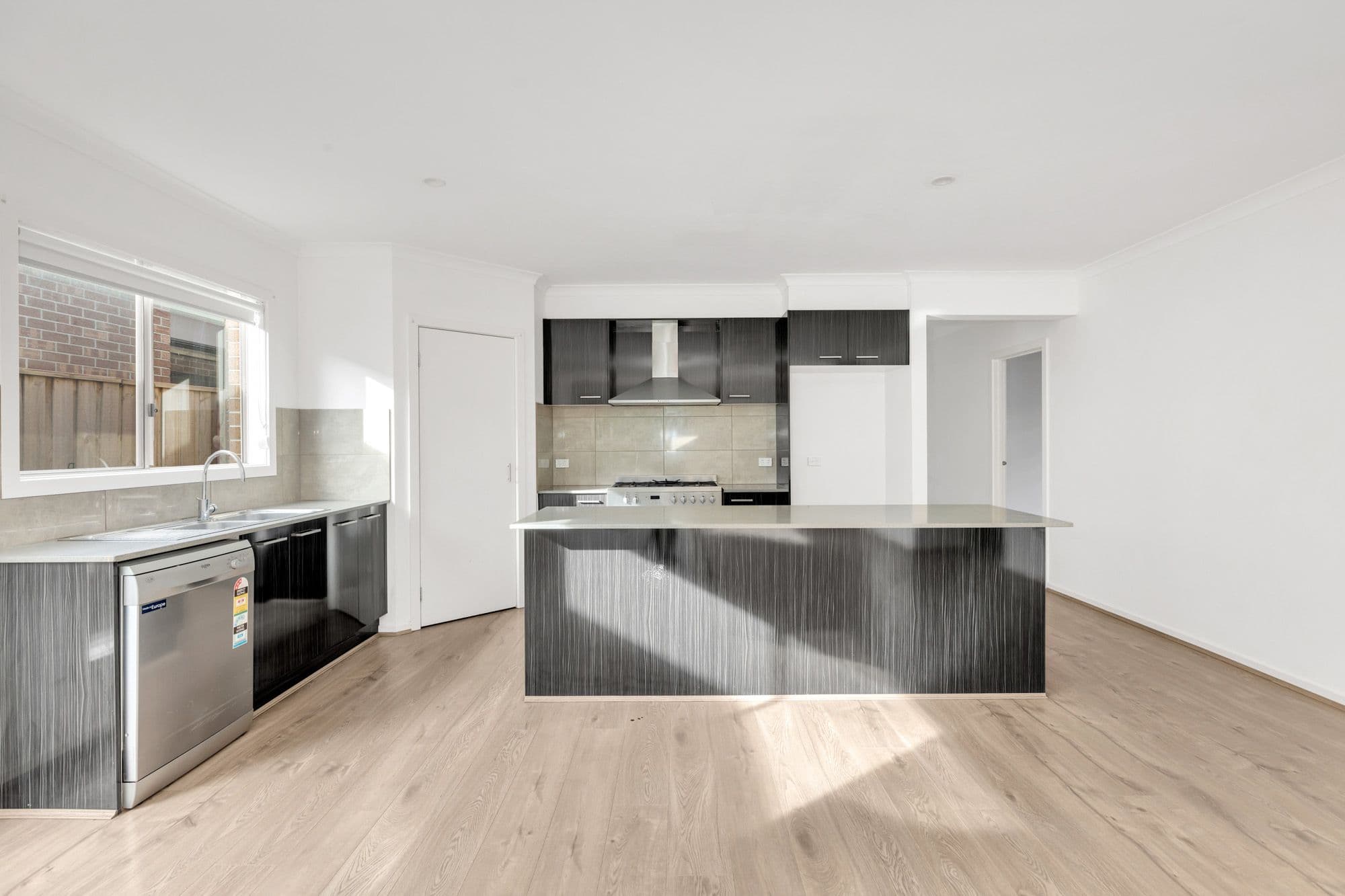 30 Dutch Avenue, MANOR LAKES VIC 3024, Manor Lakes - Thumbnail 3