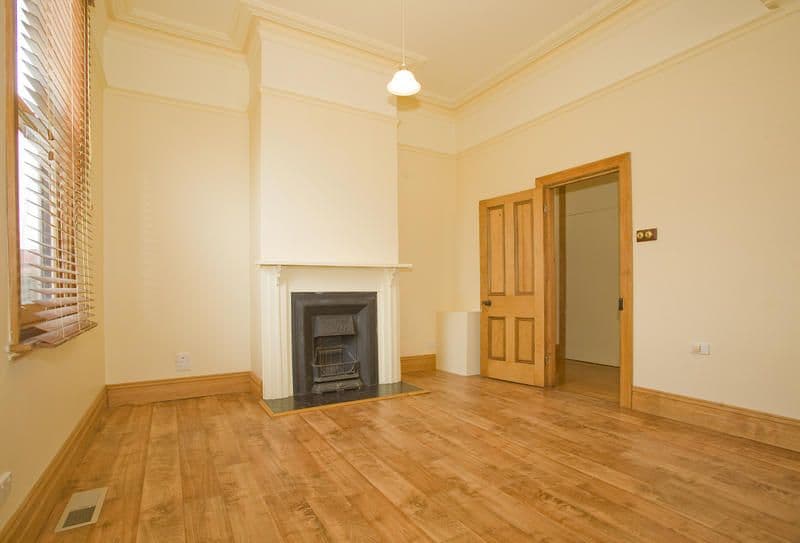 17 Bourke Crescent, GEELONG VIC 3220, Geelong - Thumbnail 4