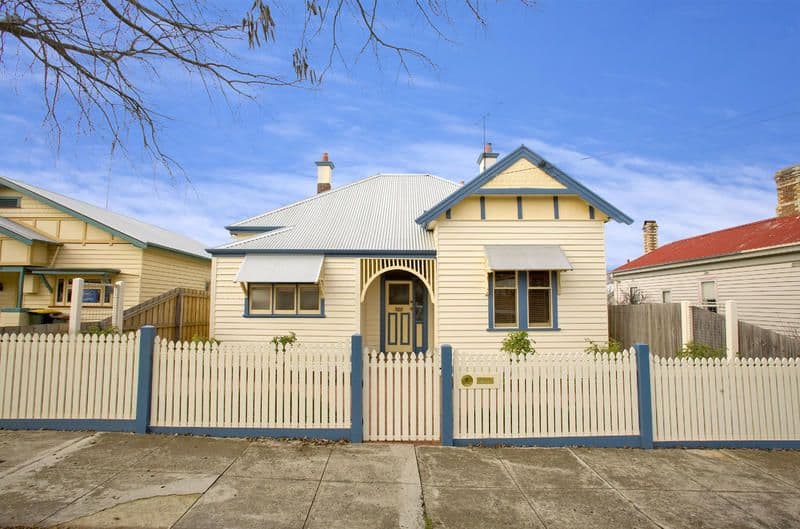 17 Bourke Crescent, GEELONG VIC 3220, Geelong - Thumbnail 7