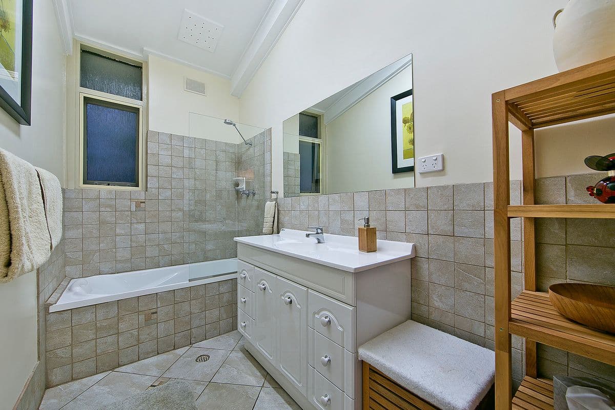 71 Lake View Crescent, HIGHBURY SA 5089, Highbury - Thumbnail 2