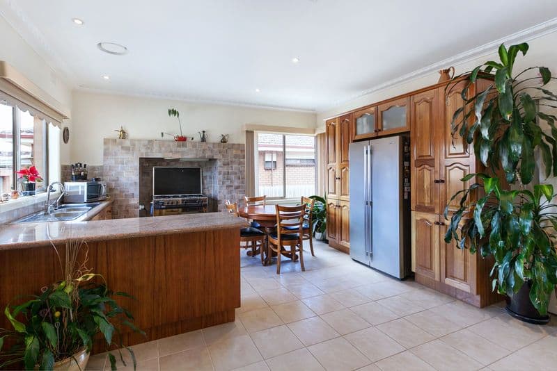 18 Fiddes Street, RESERVOIR VIC 3073, Reservoir - Thumbnail 8