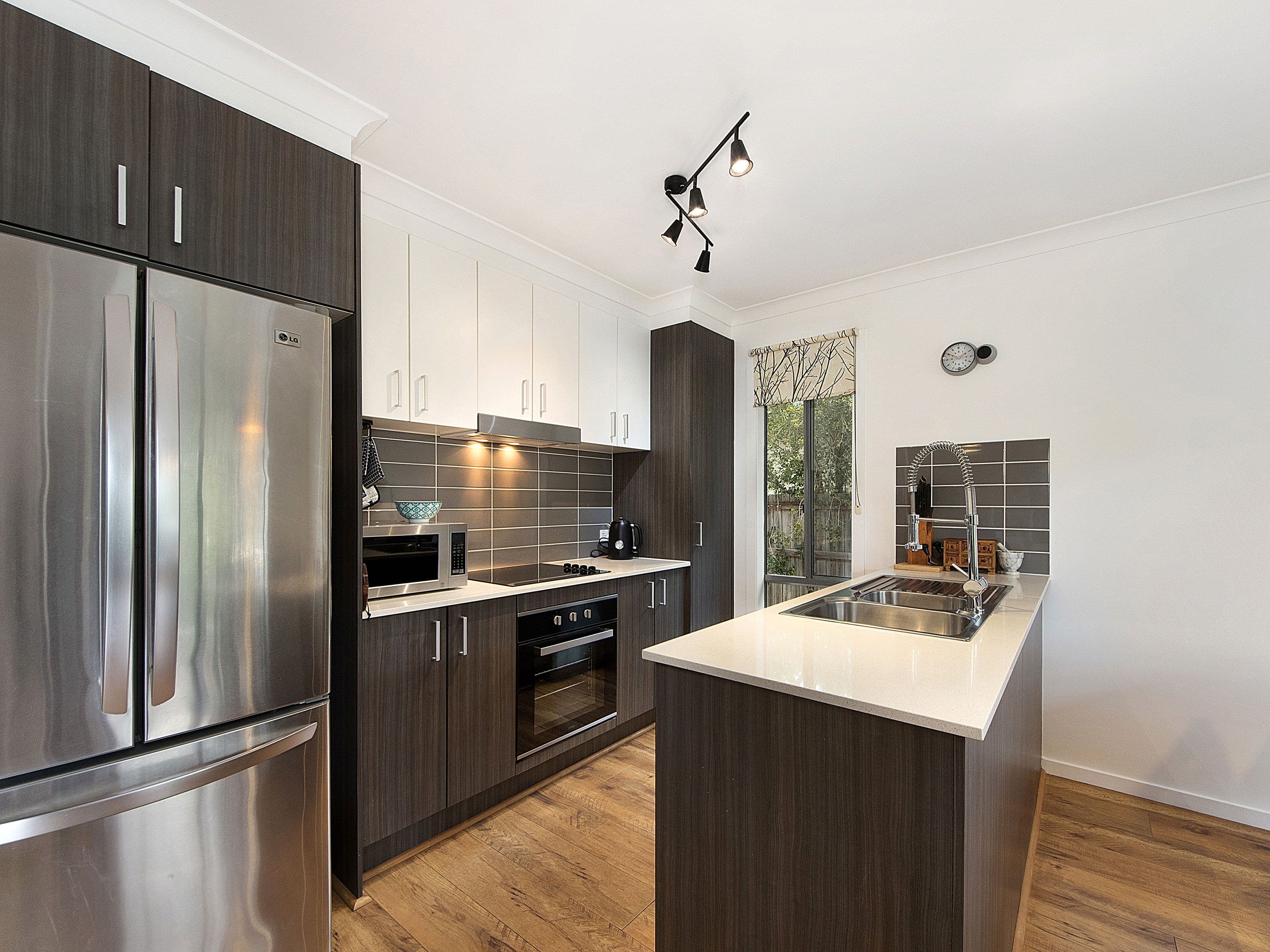 9 Catalunya Court, Oxenford QLD 4210, Oxenford - Thumbnail 4