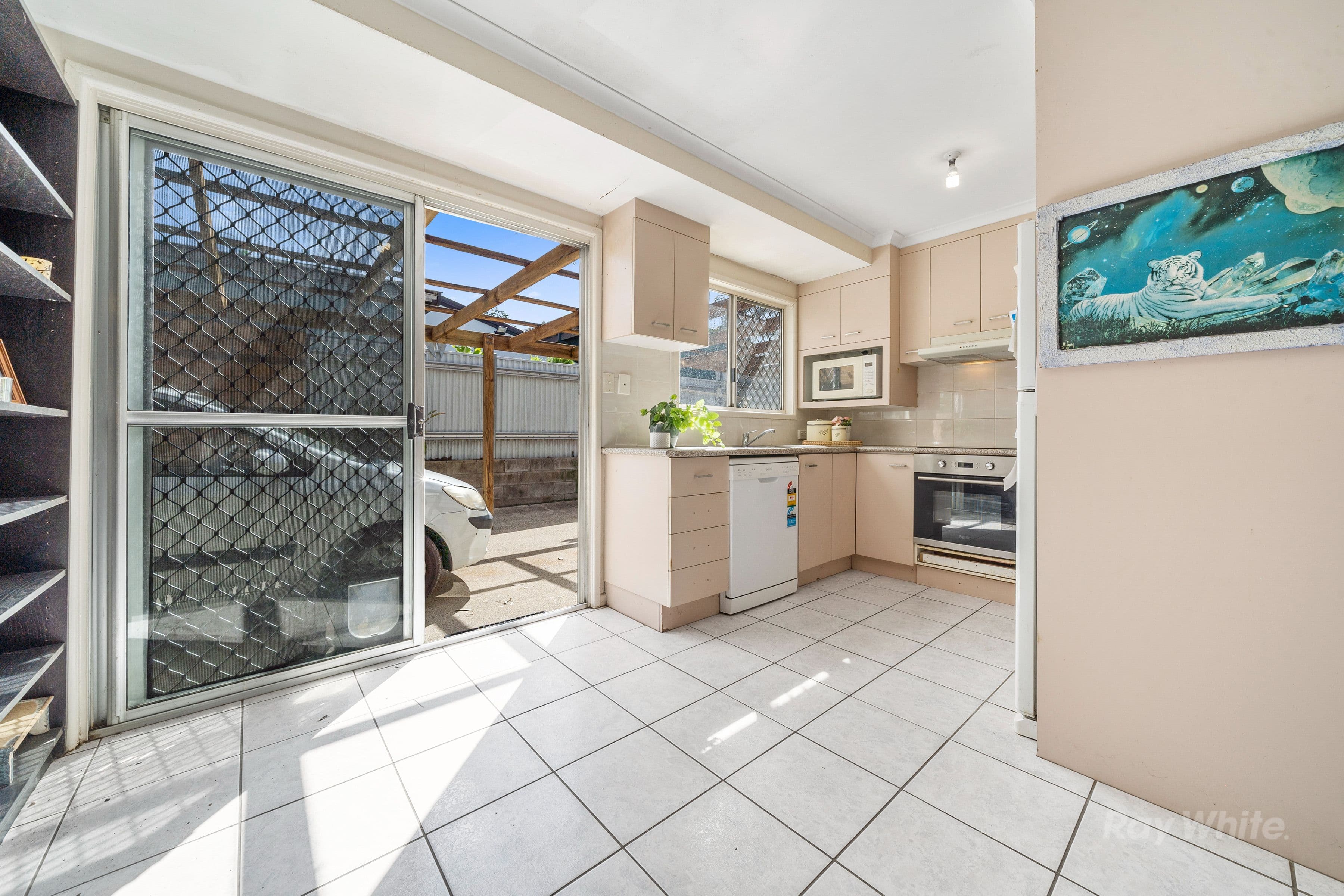 24 Girralong Street, Eagleby QLD 4207, Eagleby - Thumbnail 8