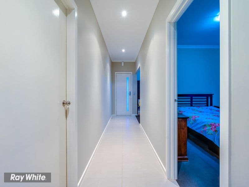 18 Talisker Street, Tarneit VIC 3029, Tarneit - Thumbnail 2