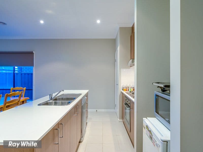 18 Talisker Street, Tarneit VIC 3029, Tarneit - Thumbnail 6