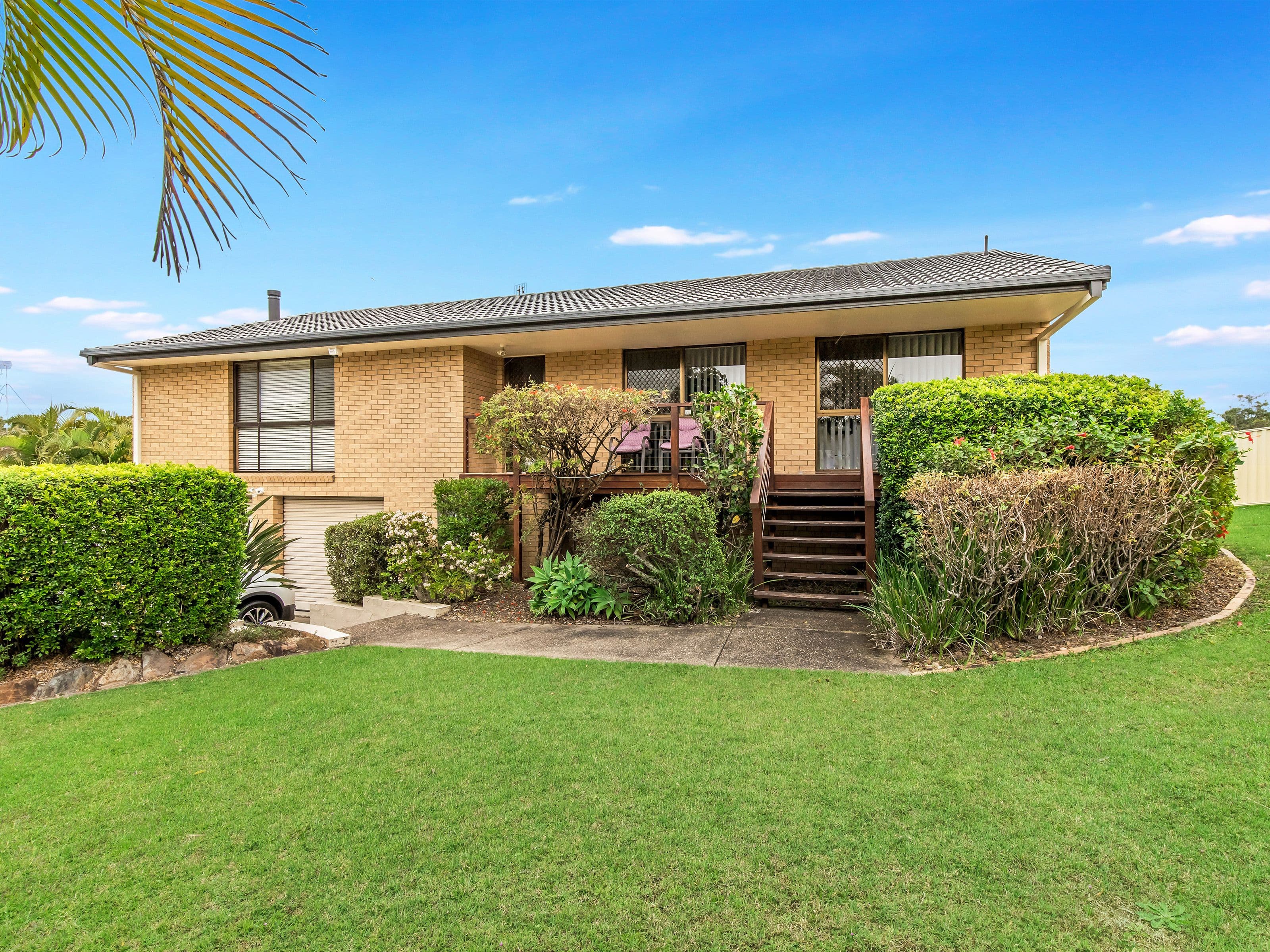 1 Aberdeen Court, Highland Park QLD 4211, Highland Park - Thumbnail 3