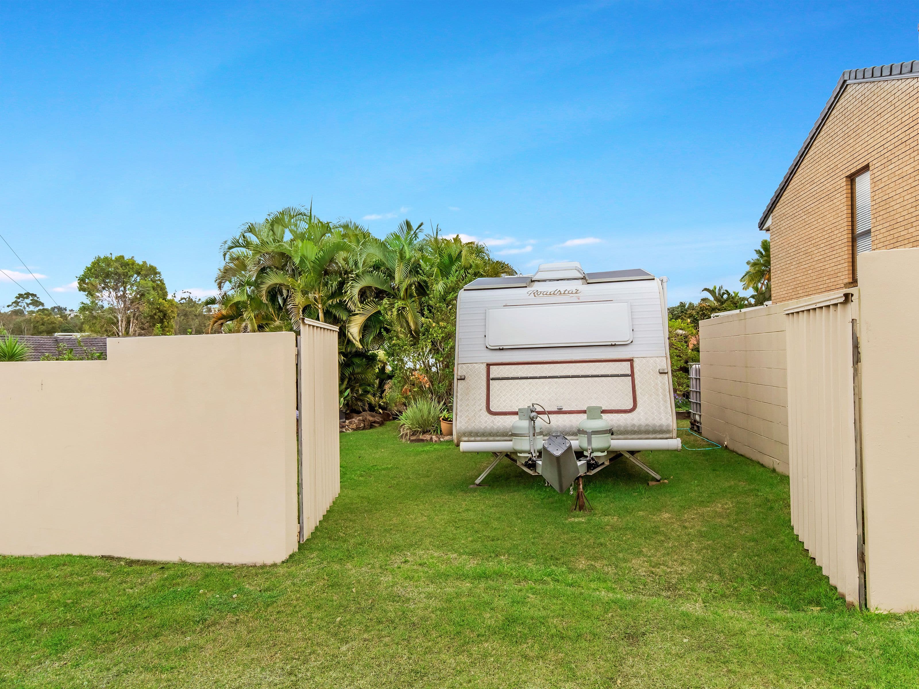 1 Aberdeen Court, Highland Park QLD 4211, Highland Park - Thumbnail 4