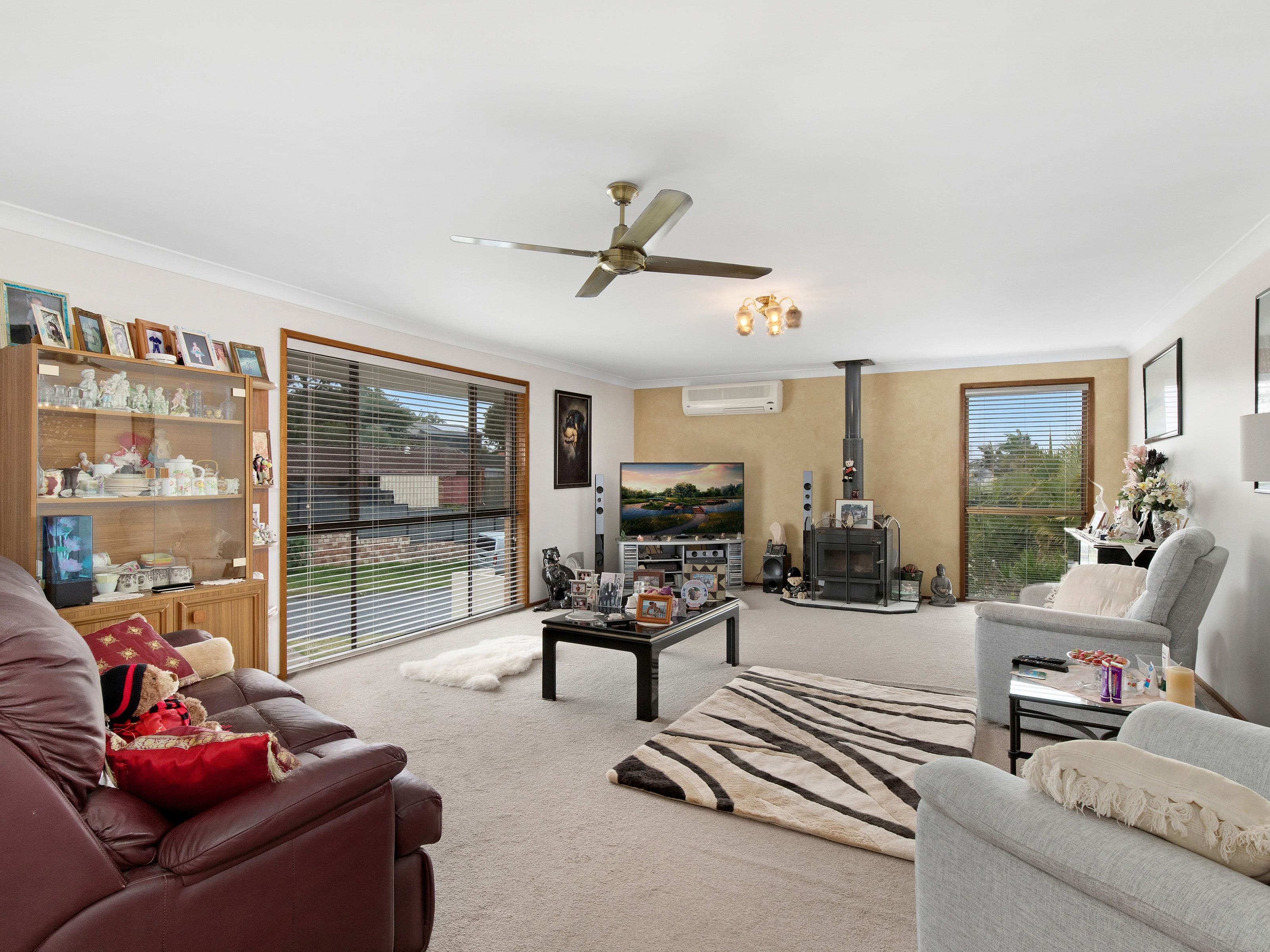 1 Aberdeen Court, Highland Park QLD 4211, Highland Park - Thumbnail 6