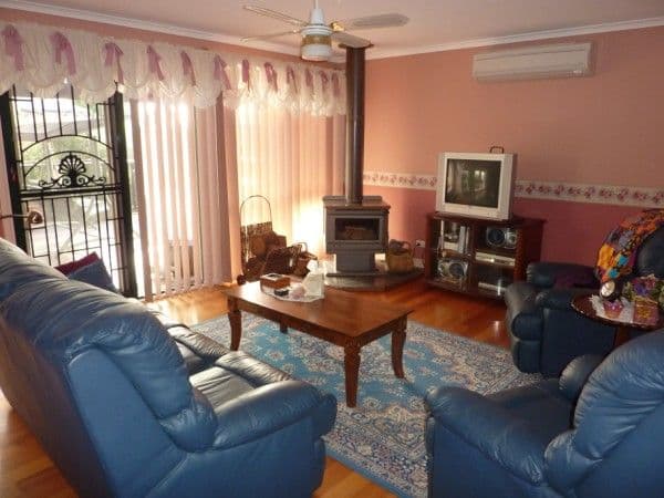 10 Tweed Court, LANGWARRIN VIC 3910, Langwarrin - Thumbnail 3