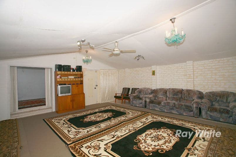 15 Edward Avenue, DANDENONG VIC 3175, Dandenong - Thumbnail 4