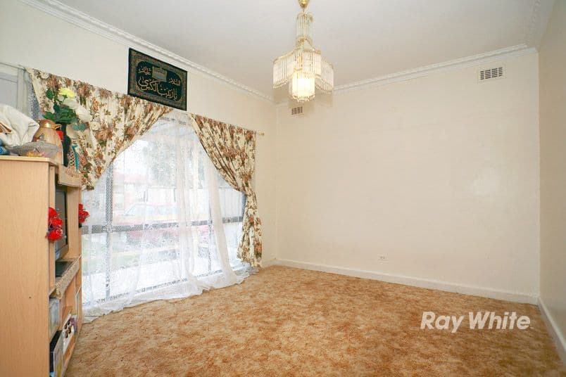 15 Edward Avenue, DANDENONG VIC 3175, Dandenong - Thumbnail 8