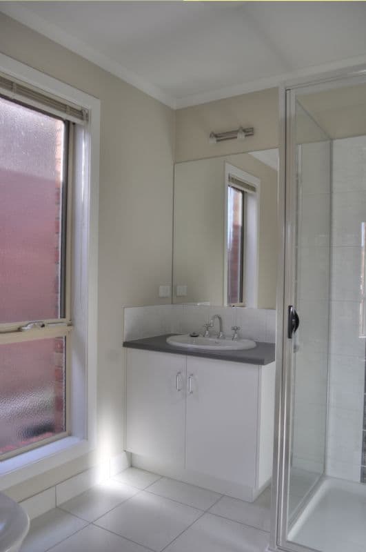 29 Hallam Drive, WARRNAMBOOL VIC 3280, Warrnambool - Thumbnail 6