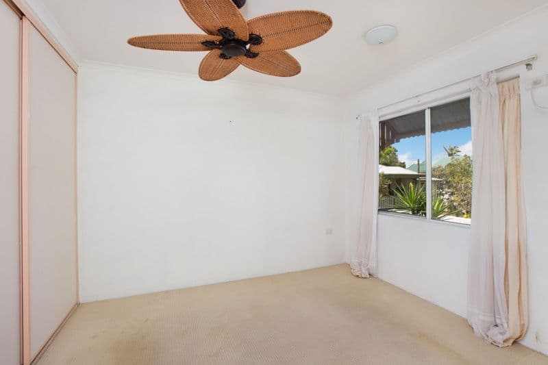 8 Nelson Street, Bungalow QLD 4870, Bungalow - Thumbnail 5