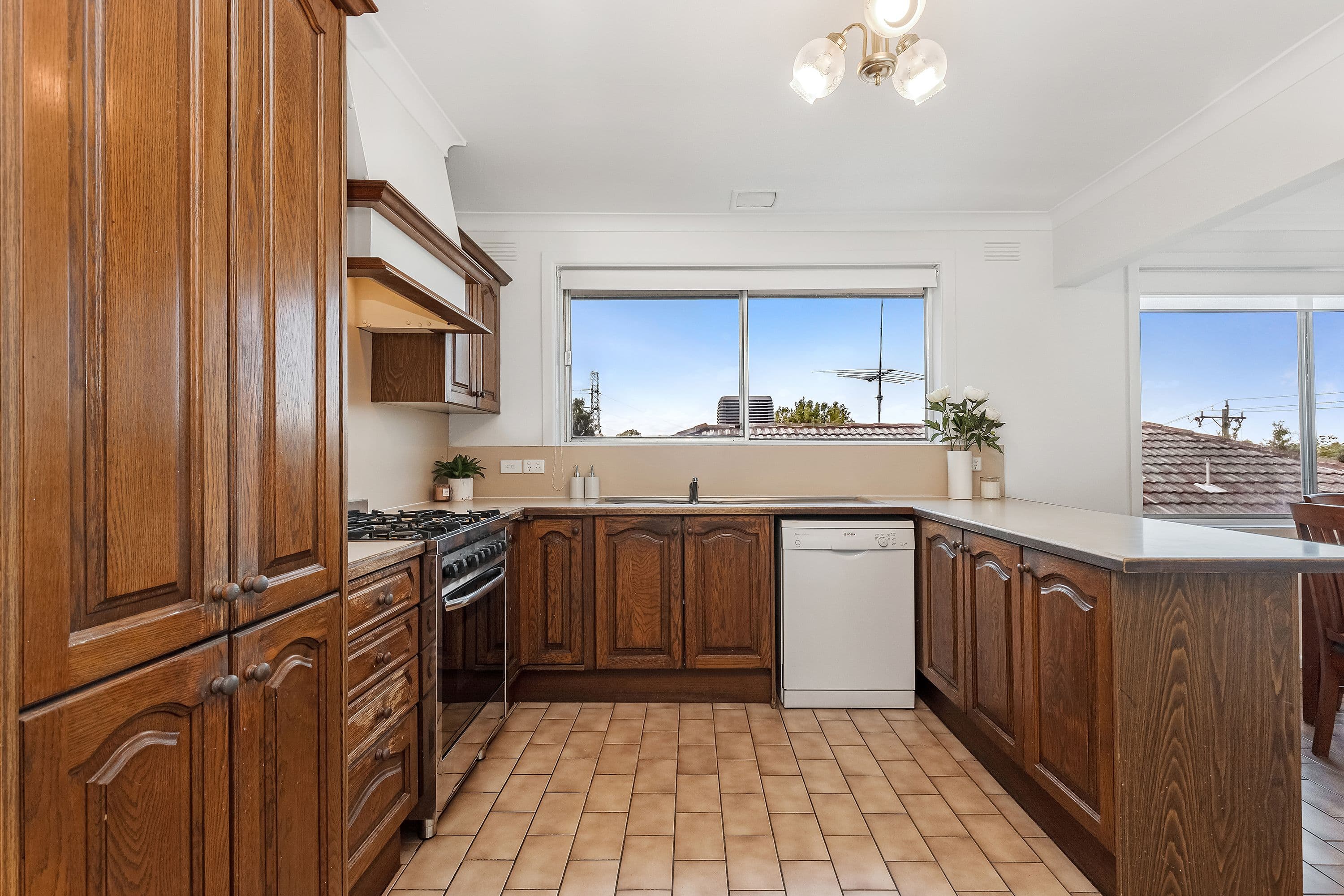 19 Burilla Avenue, Doncaster VIC 3108, Doncaster - Thumbnail 6