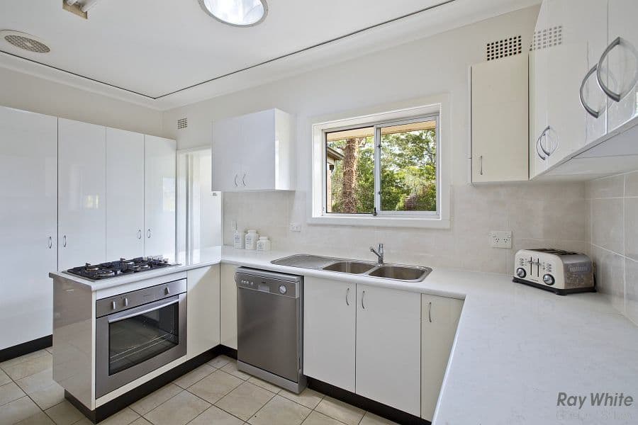 150 Bobbin Head Road, TURRAMURRA NSW 2074, Turramurra - Thumbnail 3