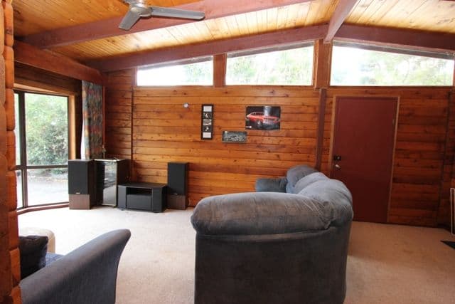 33 Hastings Street, Rhyll VIC 3923, Rhyll - Thumbnail 2