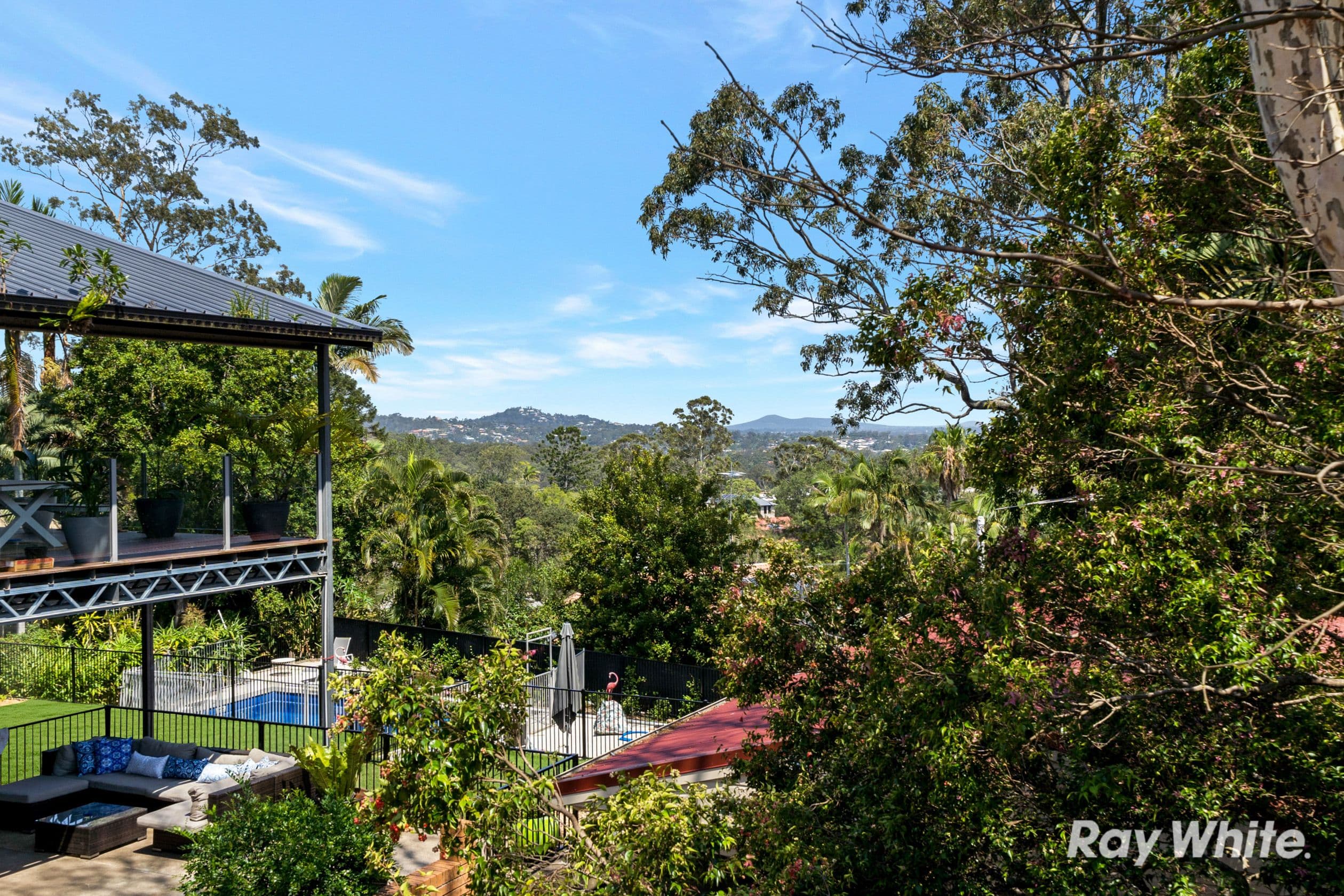 10 Holyoake Drive, Daisy Hill QLD 4127, Daisy Hill - Thumbnail 4