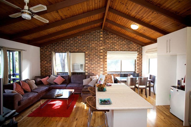 9 Latin Court, ROCHEDALE SOUTH QLD 4123, Rochedale South - Thumbnail 3