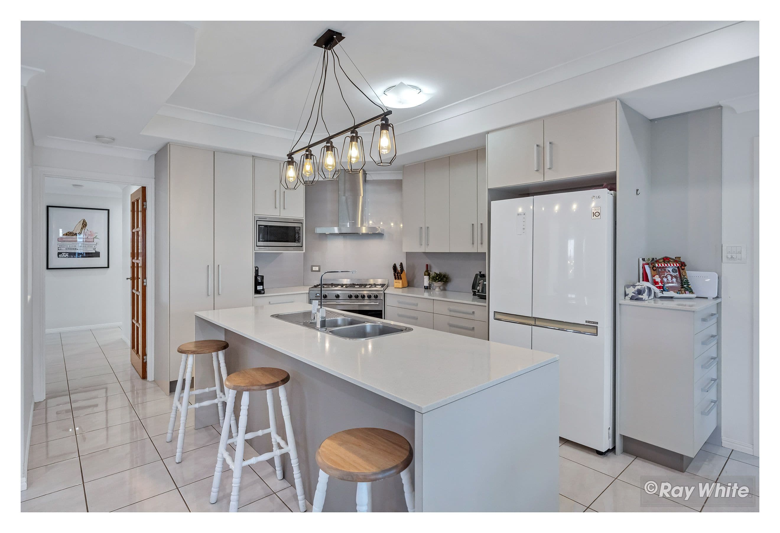 17 Haven Close, Norman Gardens QLD 4701, Norman Gardens - Thumbnail 2