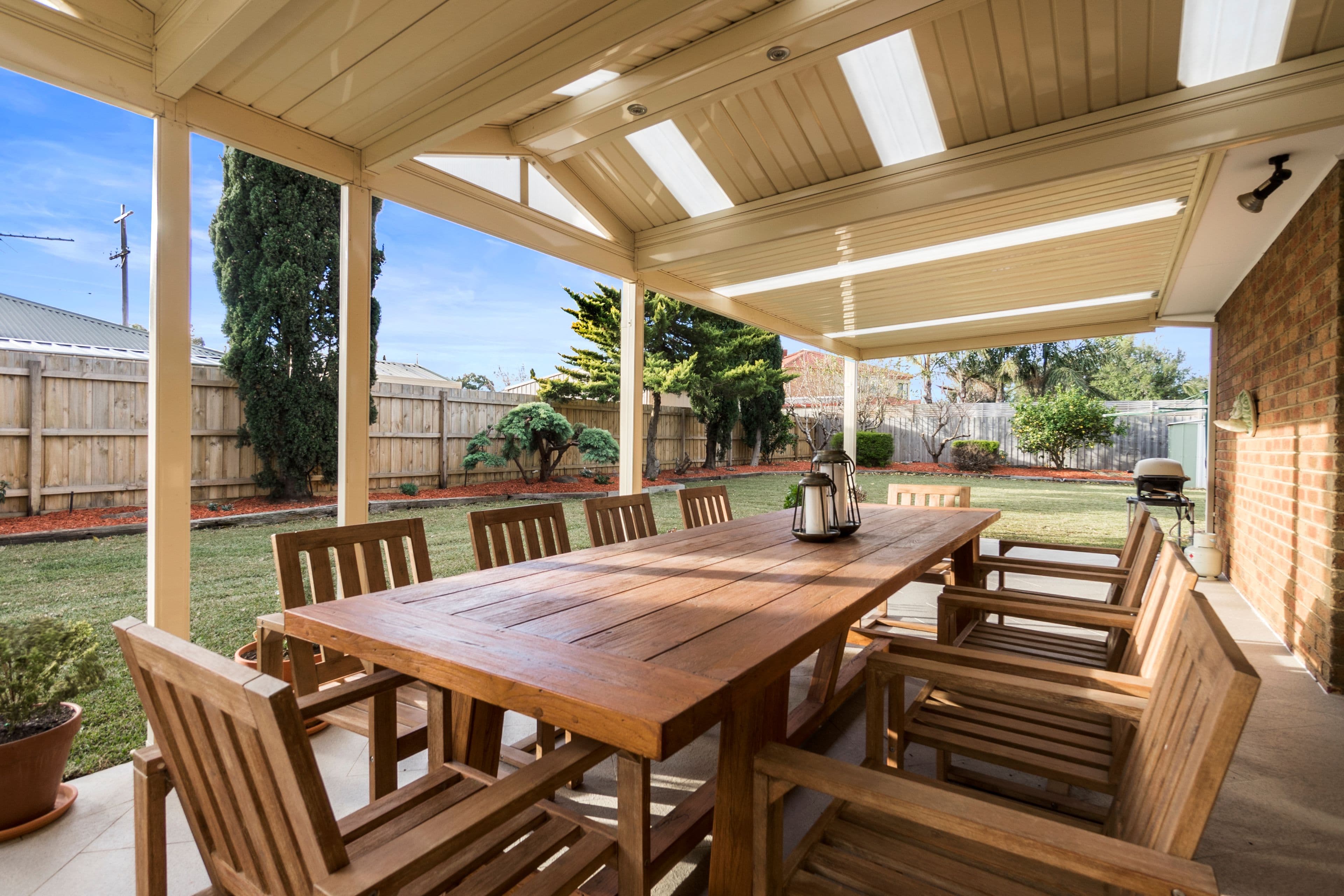 2 Hartwell Court, Werribee VIC 3030, Werribee - Thumbnail 2
