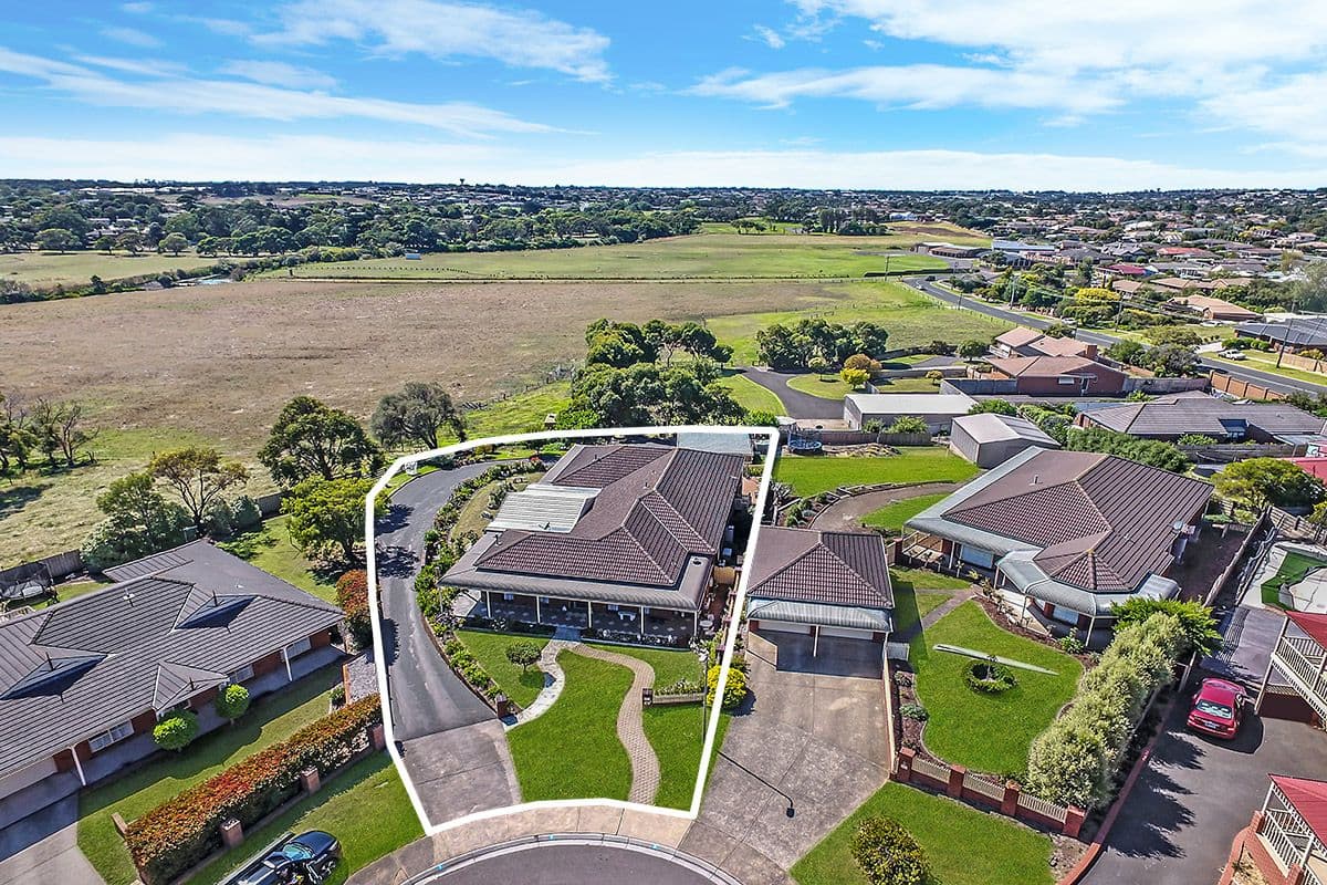7 Windsor Court, Warrnambool VIC 3280, Warrnambool - Thumbnail 2
