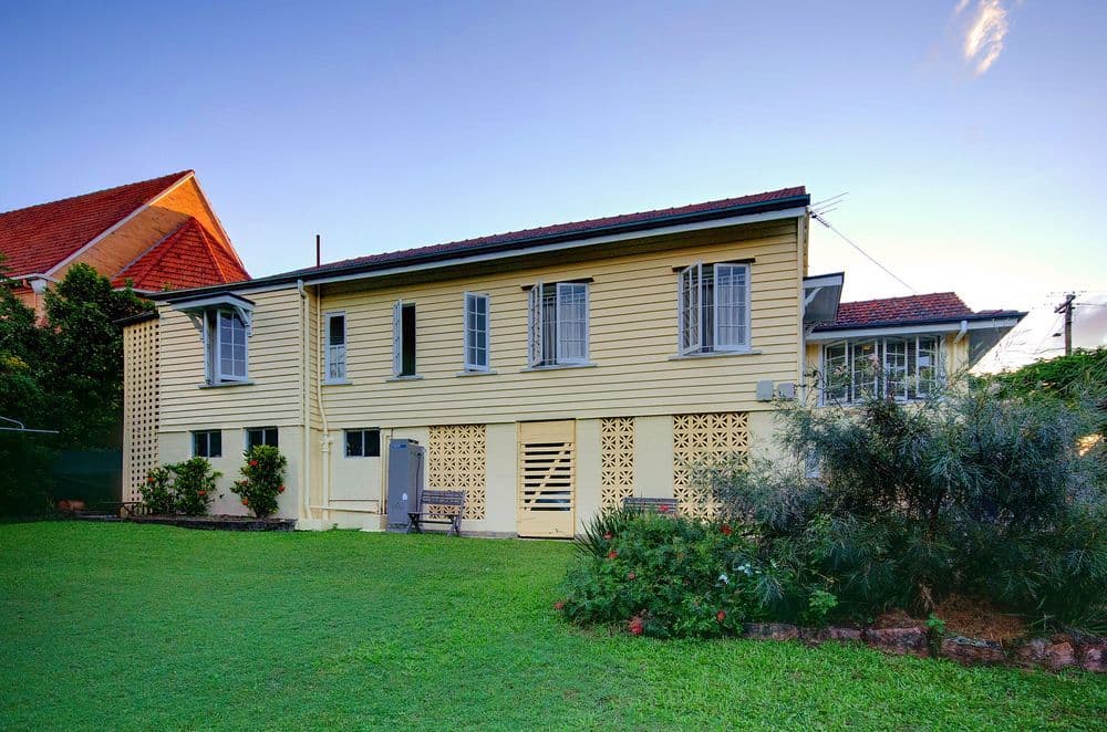 6 Letchworth Road, COORPAROO QLD 4151, Coorparoo - Thumbnail 2