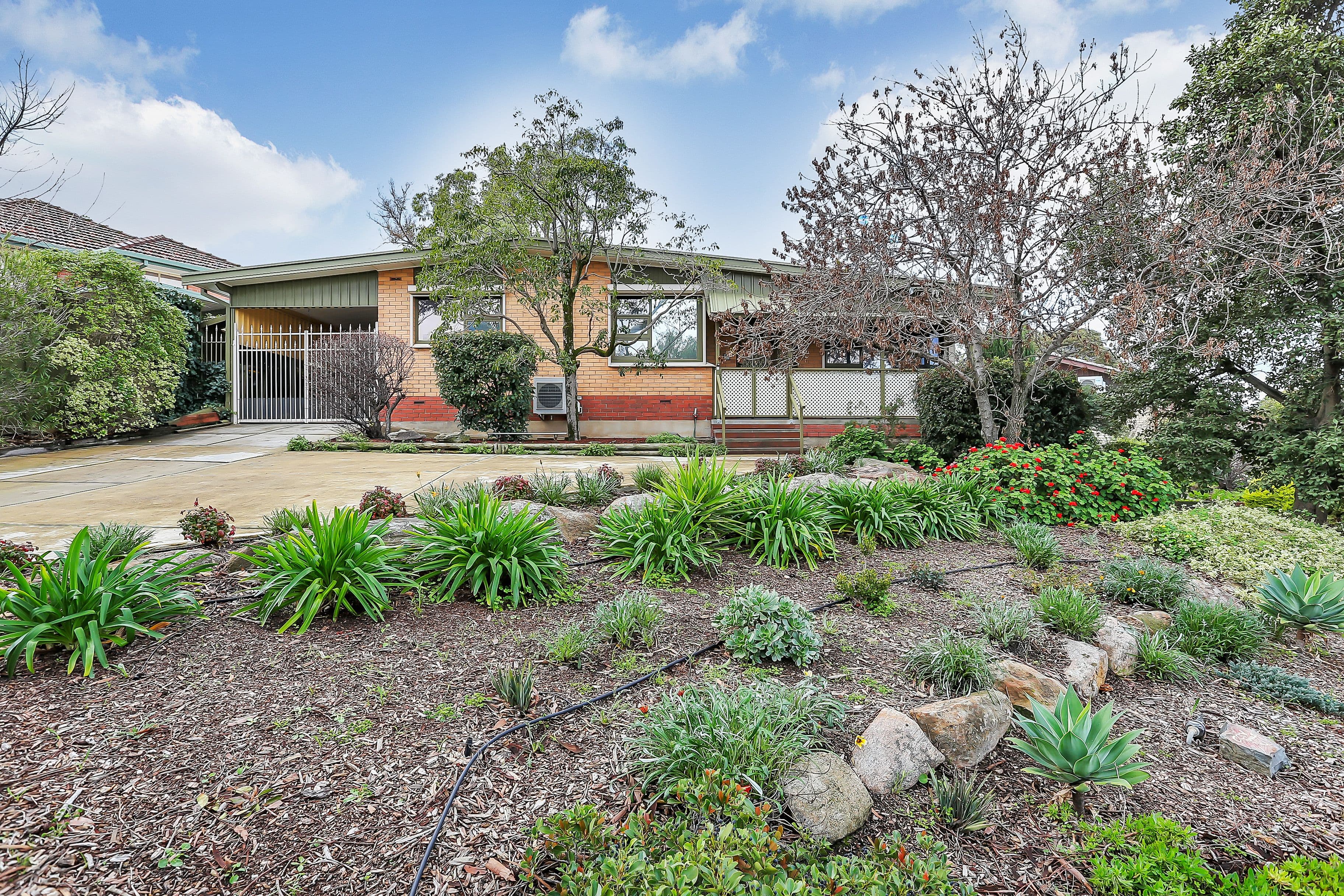 32 Flinders Drive, Valley View SA 5093, Valley View - Image 1