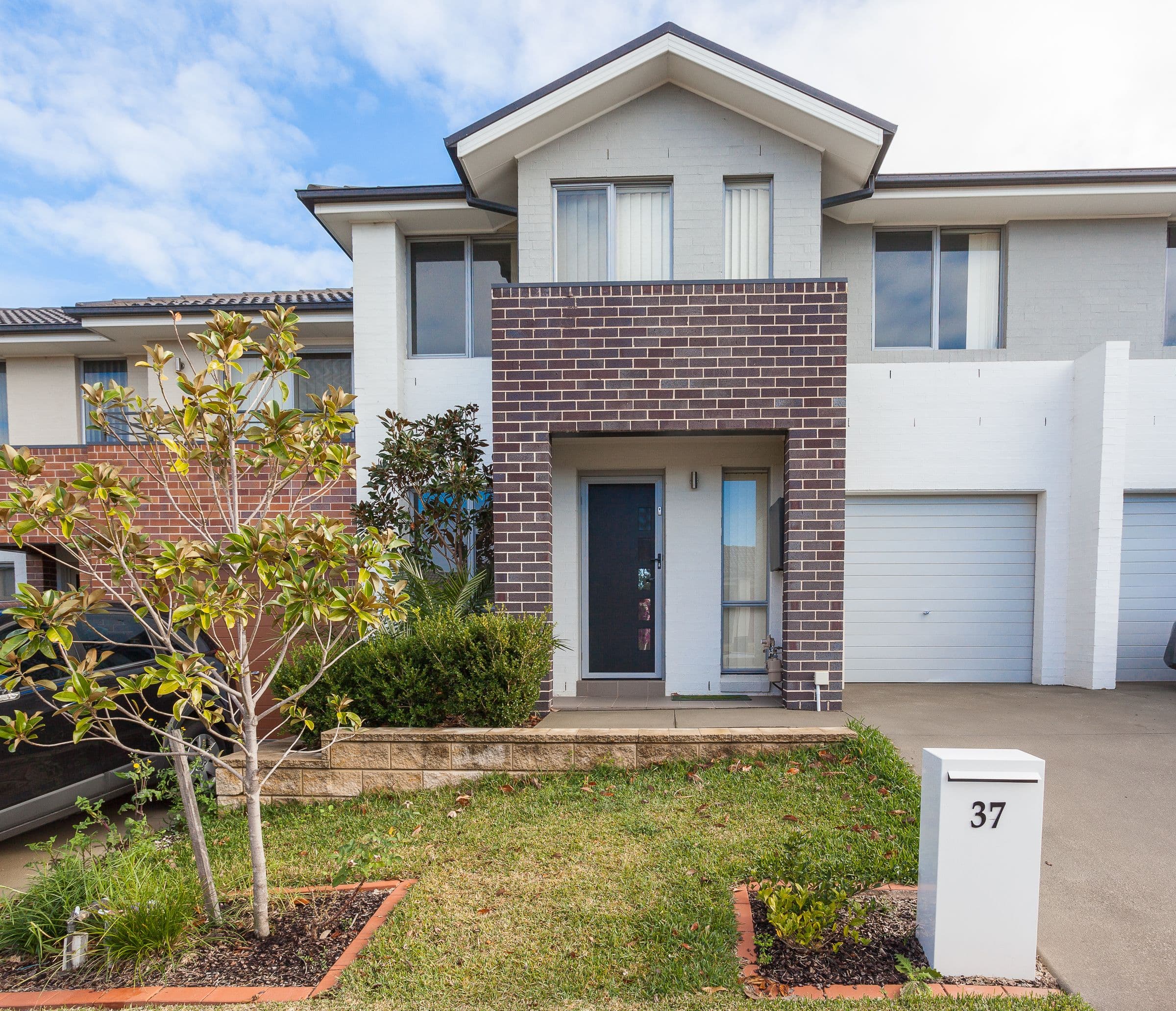 37 Sovereign Circuit, Glenfield NSW 2167, Glenfield - Image 1