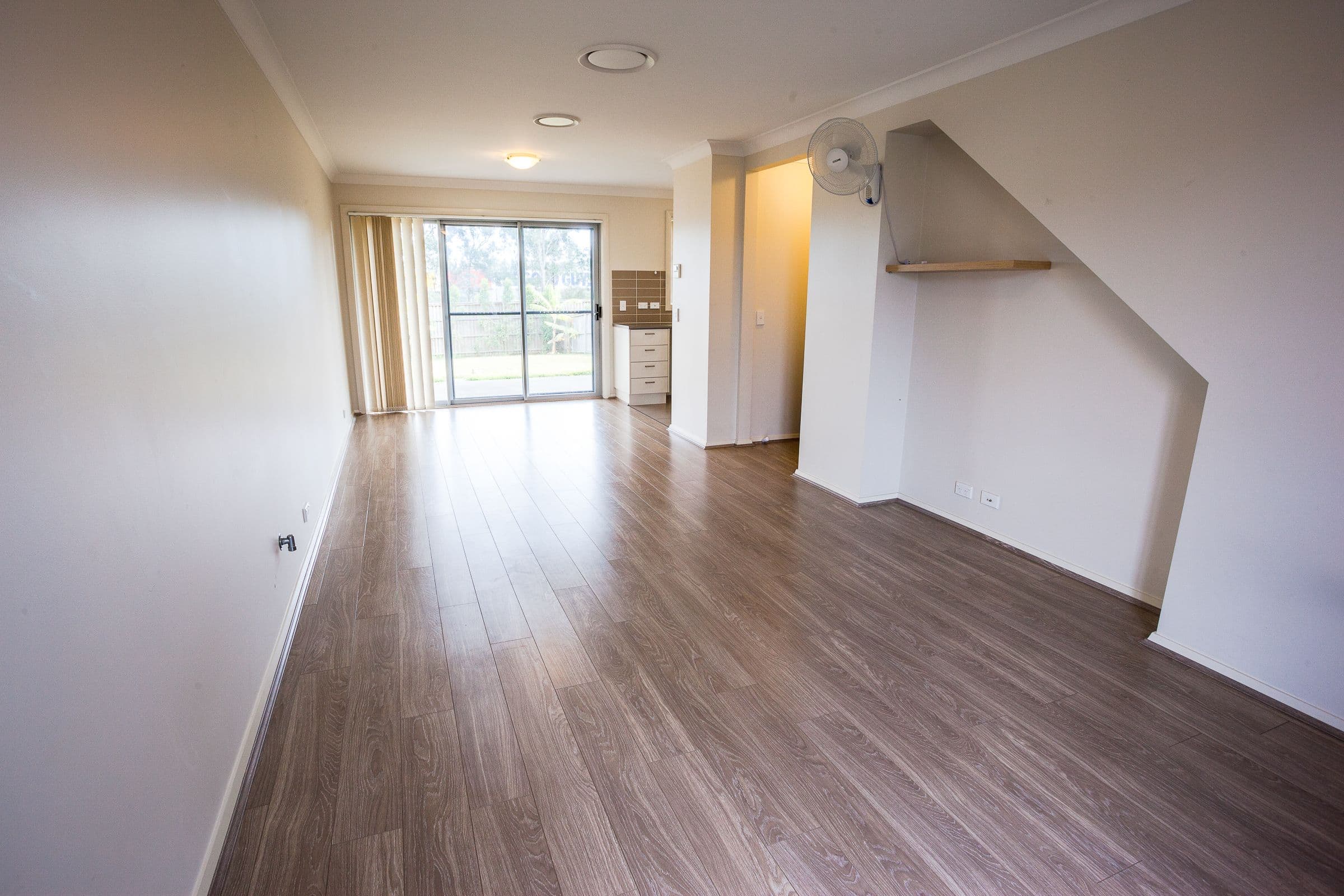 37 Sovereign Circuit, Glenfield NSW 2167, Glenfield - Thumbnail 3