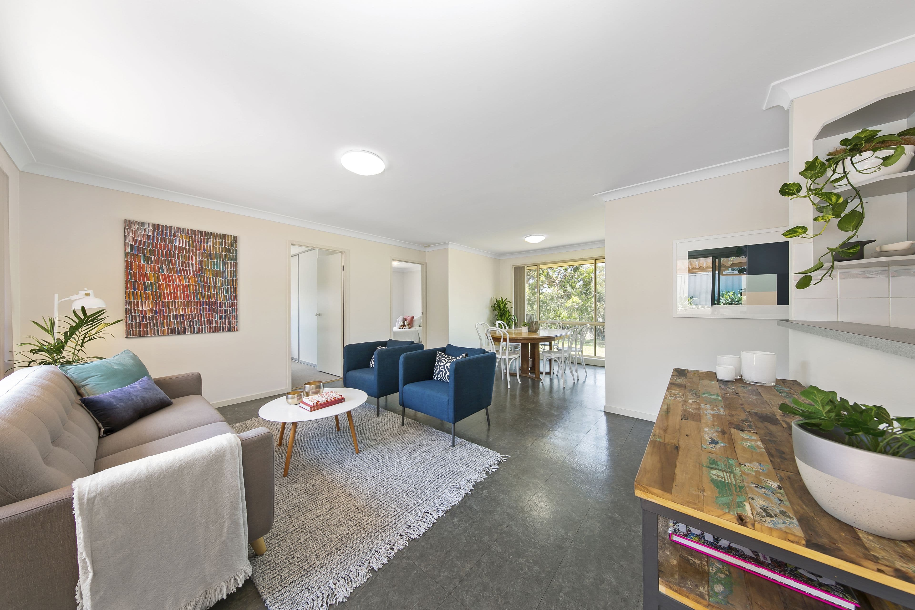 10 Kirkland Close, Lakelands - Thumbnail 3