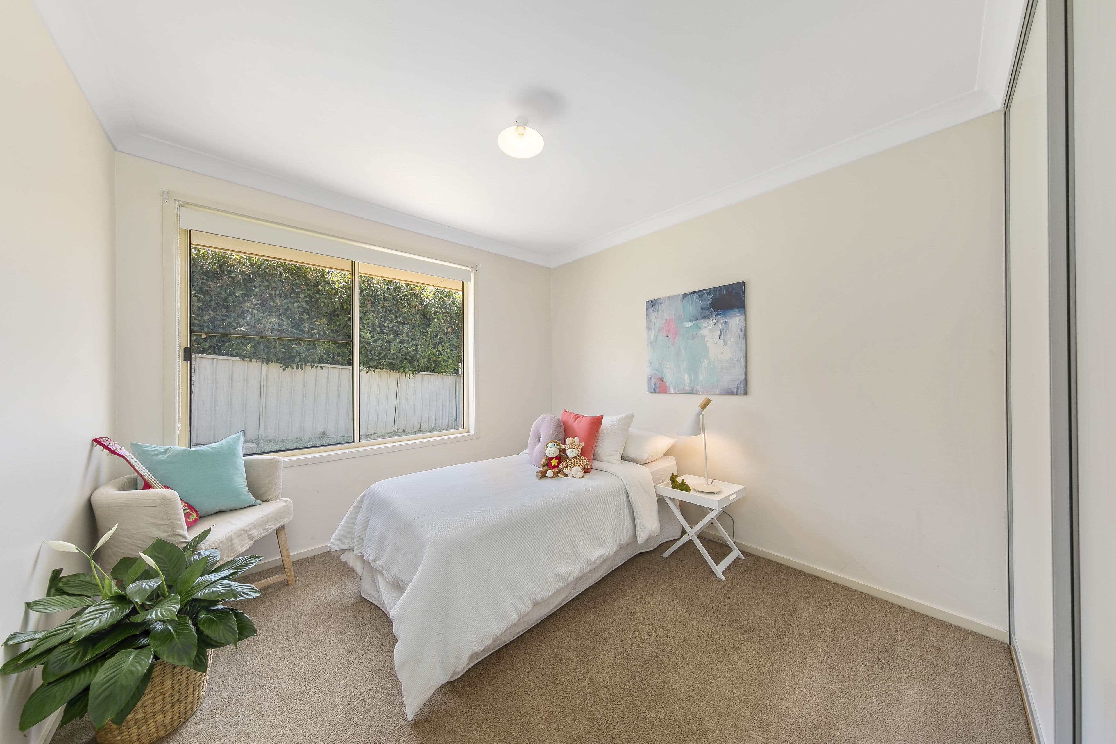 10 Kirkland Close, Lakelands - Thumbnail 8
