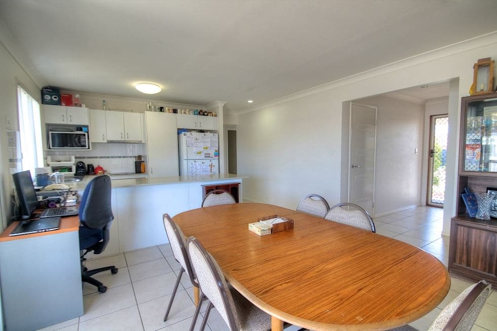 39 Pencarrow Crescent, RACEVIEW QLD 4305, Raceview - Thumbnail 5