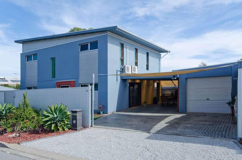 17 / 27 Harbour Road, Hamilton QLD 4007, Hamilton - Image 1