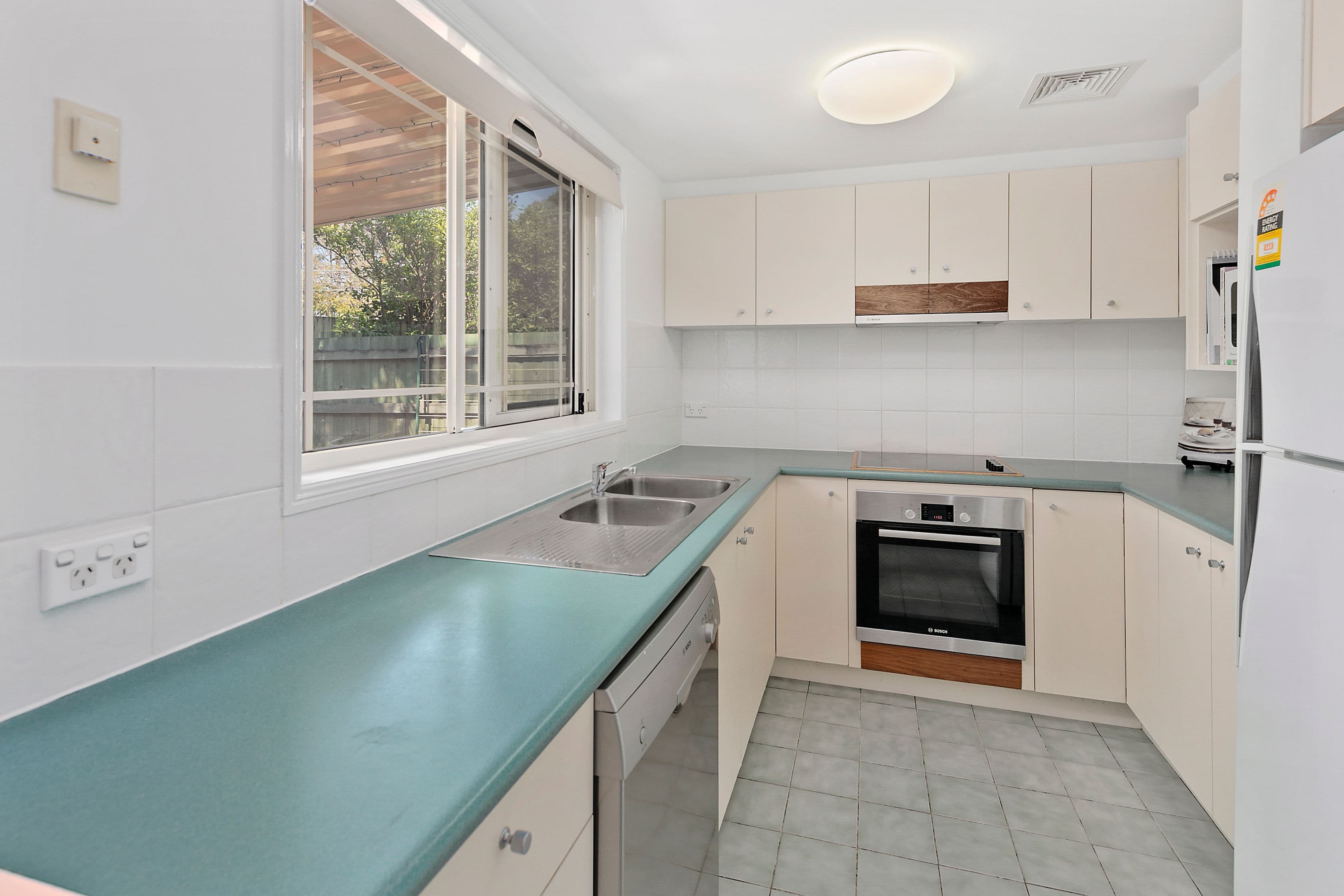 16 Washington Avenue, Tingalpa QLD 4173, Tingalpa - Thumbnail 6