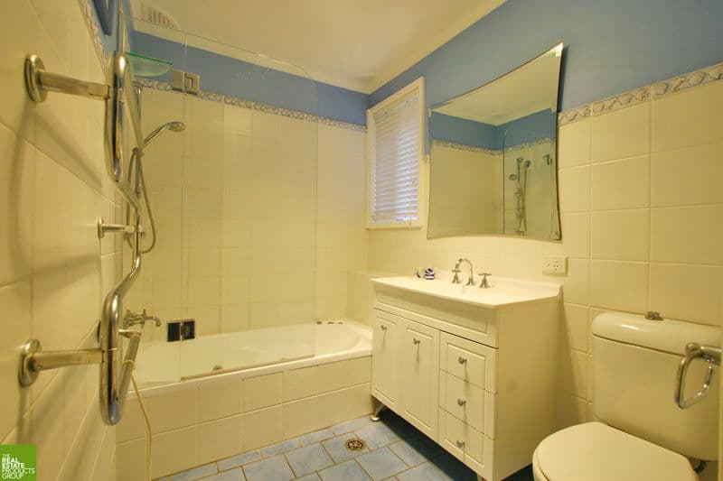 11 Blackbutt Way, BARRACK HEIGHTS NSW 2528, Barrack Heights - Thumbnail 7