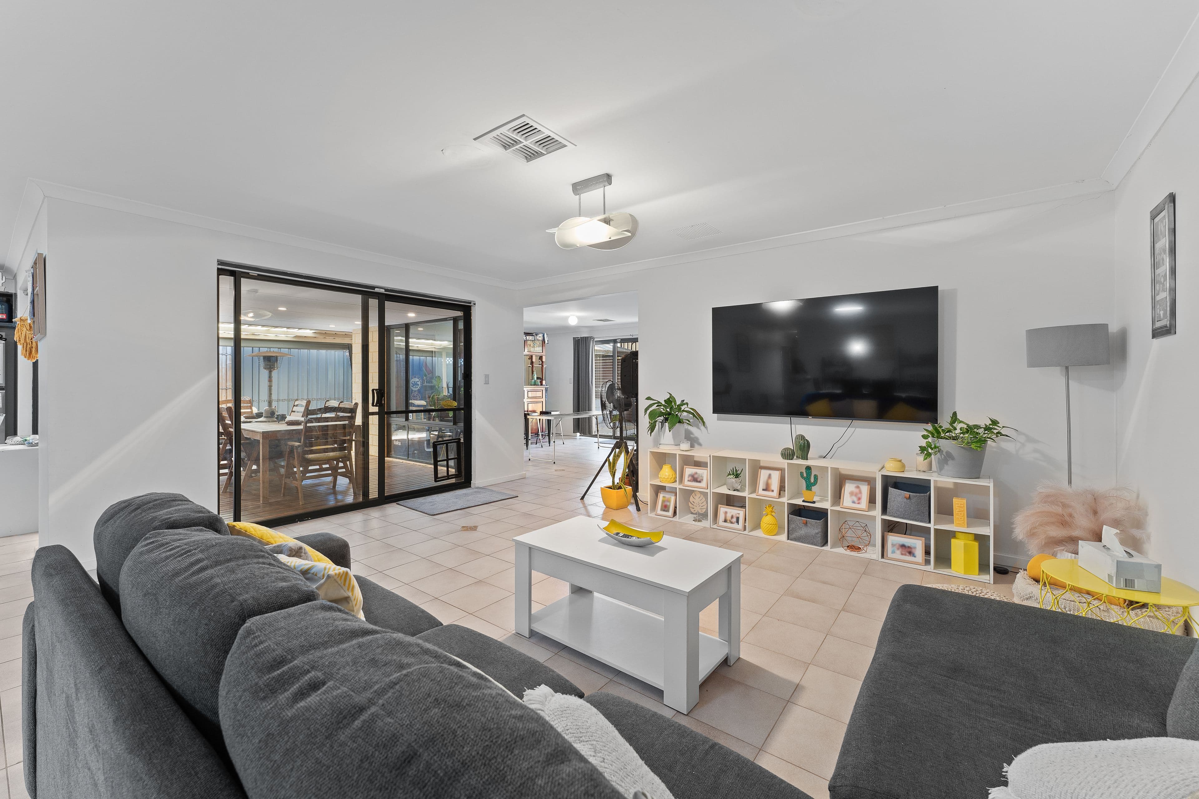 10 Bilby Rise, Baldivis WA 6171, Baldivis - Thumbnail 2